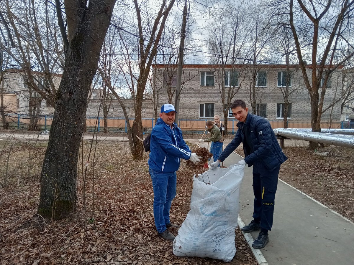 #наведемпорядоквместе #субботникЕР #ЕР37
В общероссийском субботнике, который прошел 24 апреля на территории зоны отдыха микр-на АЗЛК, принял участие участник предварительного голосования, член ИРО РПС Костров Николай Александрович