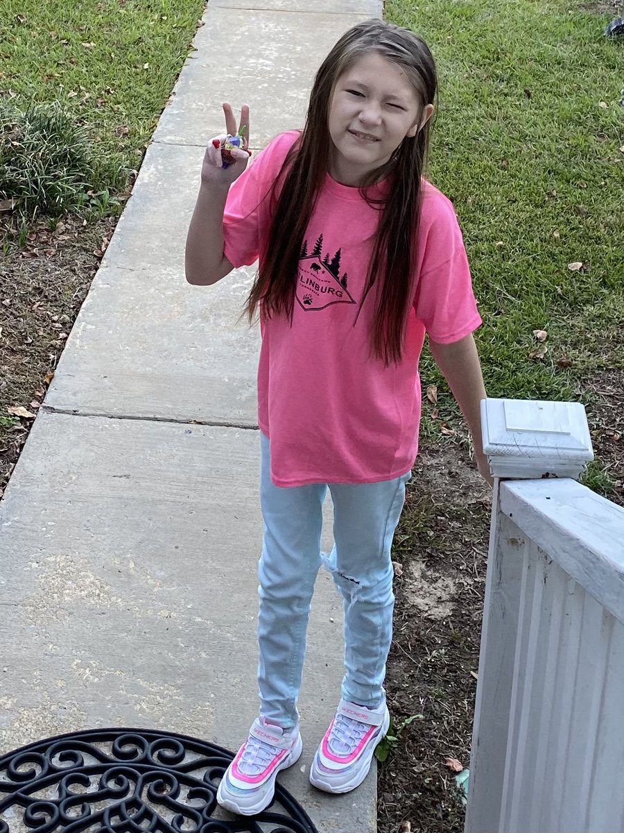 MommyAndMoo's tweet photo. It’s #Moo’s Birthday!!����💙😳🎈🎂🥰😍 #HappyBirthday to #MyEverything!! #HersIs12 #MooSmiles #birthdaygirl #MooWeek🧩 #AutismAcceptanceMonth #AutismAwarenessMonth #DifferentNotLess
@ThugPugMom @AngelineDC @LivePdBlueLine @SunshineMustang @belk_jon @ayerscg497 @HaralsonSheriff https://t.co/NHAxpnxxaE