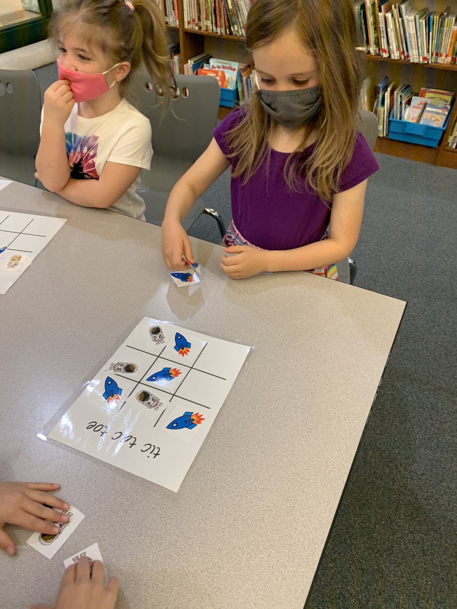 klathurman's tweet image. Our @GoshenHillcrest primary students read over 139,000 minutes over the past 5 weeks for our Blast Into Reading challenge! This week, we’re celebrating their hard work by transforming our library into a celebration that’s “out of this world!” #TeamOldham #L1G4