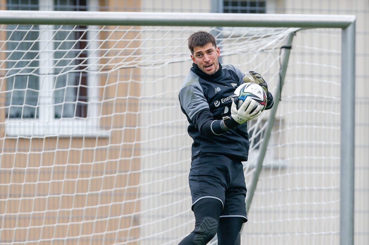 𝐏𝐑𝐀𝐂𝐀! 🔥💪

🌐 Pełna galeria ➡ bit.ly/3nx9XW3