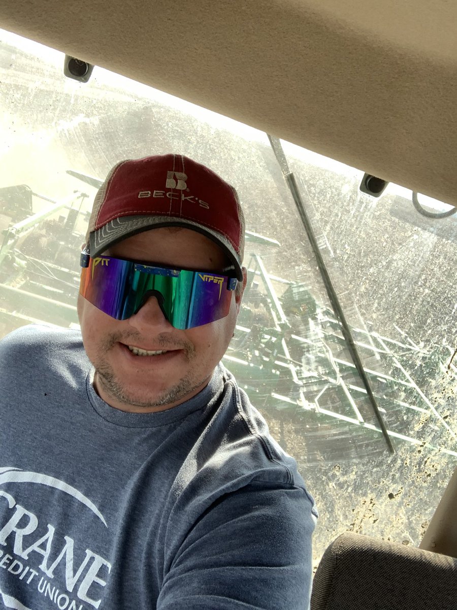 Are you really working ground if you don’t have pit Vipers? #dirtkillingmafia