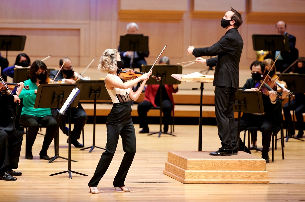 Charlotte Symphony (@cltsymphony) on Twitter photo Saturday was our first in-person concert at Belk Theater in over a year! With ~250 subscribers & donors in attendance, resident conductor Christopher James Lees led your CSO in Mozartš»Concerto 3, w/violinist <a href="/SimonePorterVln/">Simone Porter</a>, & Respighiās Ancient Airs & Dances.š·<a href="/genesisphotoclt/">Genesis Photography</a> Saturday was our first in-person concert at Belk Theater in over a year! With ~250 subscribers & donors in attendance, resident conductor Christopher James Lees led your CSO in Mozartš»Concerto 3, w/violinist <a href="/SimonePorterVln/">Simone Porter</a>, & Respighiās Ancient Airs & Dances.š·<a href="/genesisphotoclt/">Genesis Photography</a>