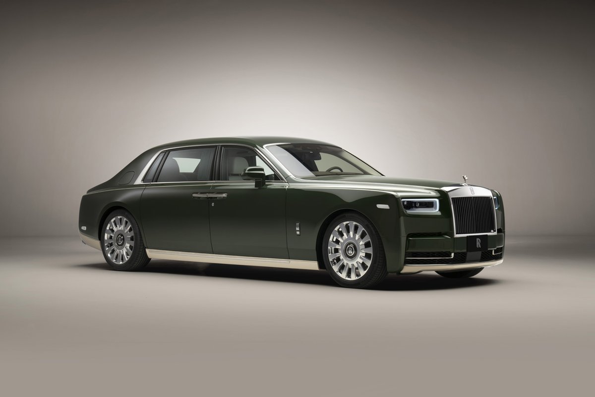 HYPEBEAST's tweet photo. Japanese billionaire Yusaku Maezawa commissions Hermès x Rolls-Royce Phantom.
Photo: Rolls-Royce

Full look: https://t.co/8MuJzpltKB https://t.co/9Fnvn3aBbo