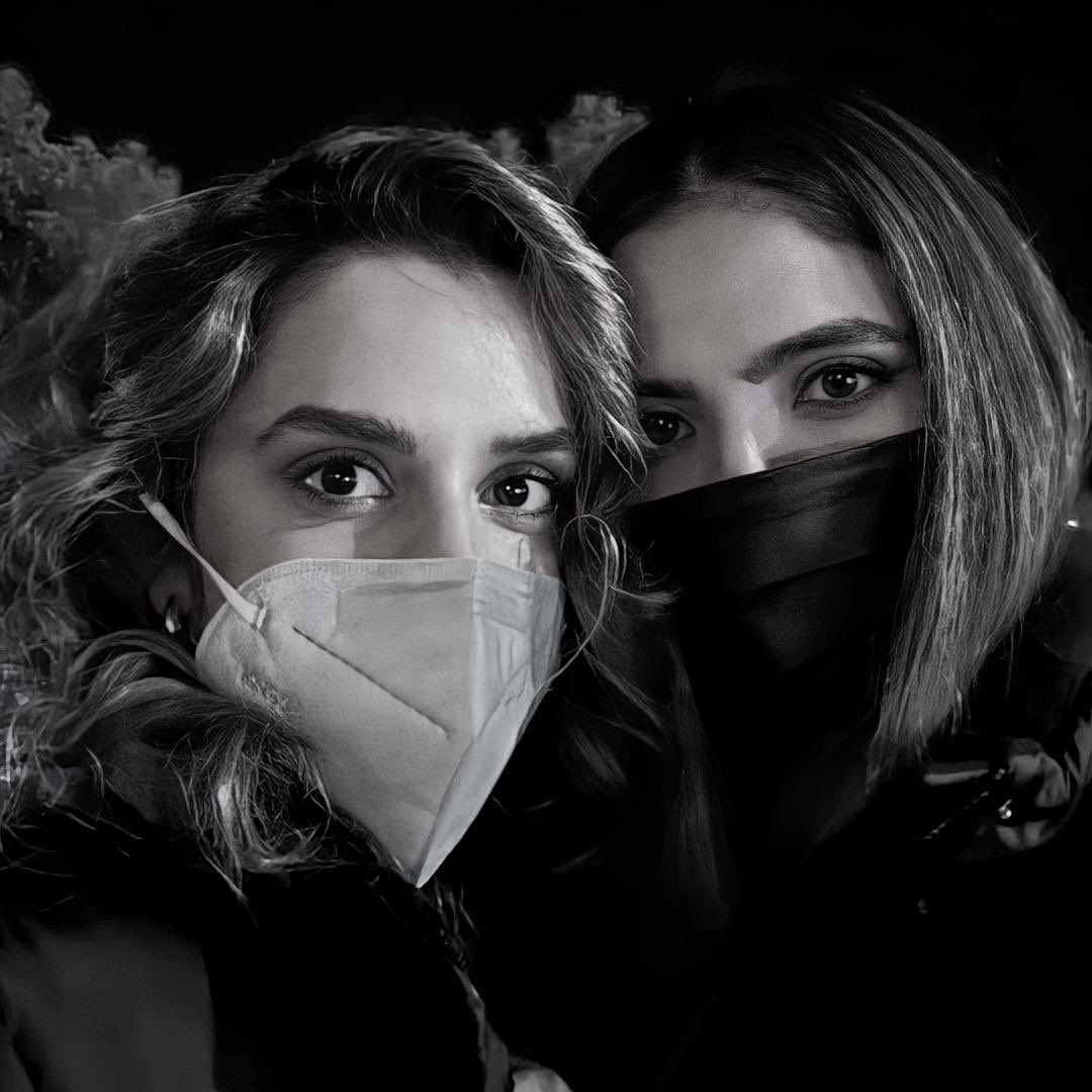 tlwbrazil's tweet photo. Pra mim quase certo que esse casal exista, já estou me iludindo https://t.co/d1Xf9FQr0H