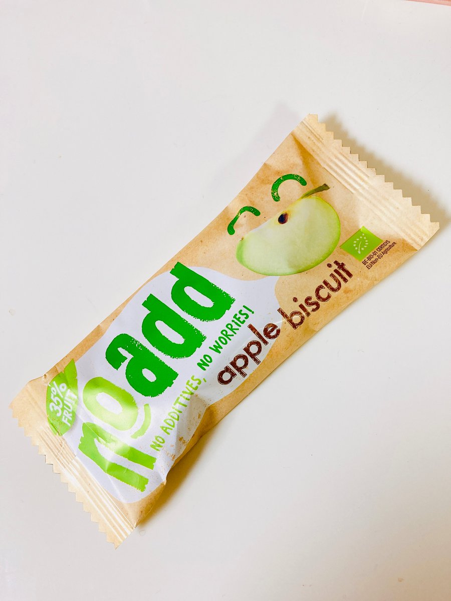 yuu_happylife28's tweet image. おつかれさまです😊

#オーガニック フルーツ入りのビスケット、#Noadd 美味しい🤩

牛乳、卵、塩不使用で、食物繊維を多く含んでいて、#ベジタリアン や #ビーガン の方にもおすすめです🌱

#ワクセル (主宰:#嶋村吉洋)で #SDGs を勉強してから、おやつも #エシカル チョイス✨