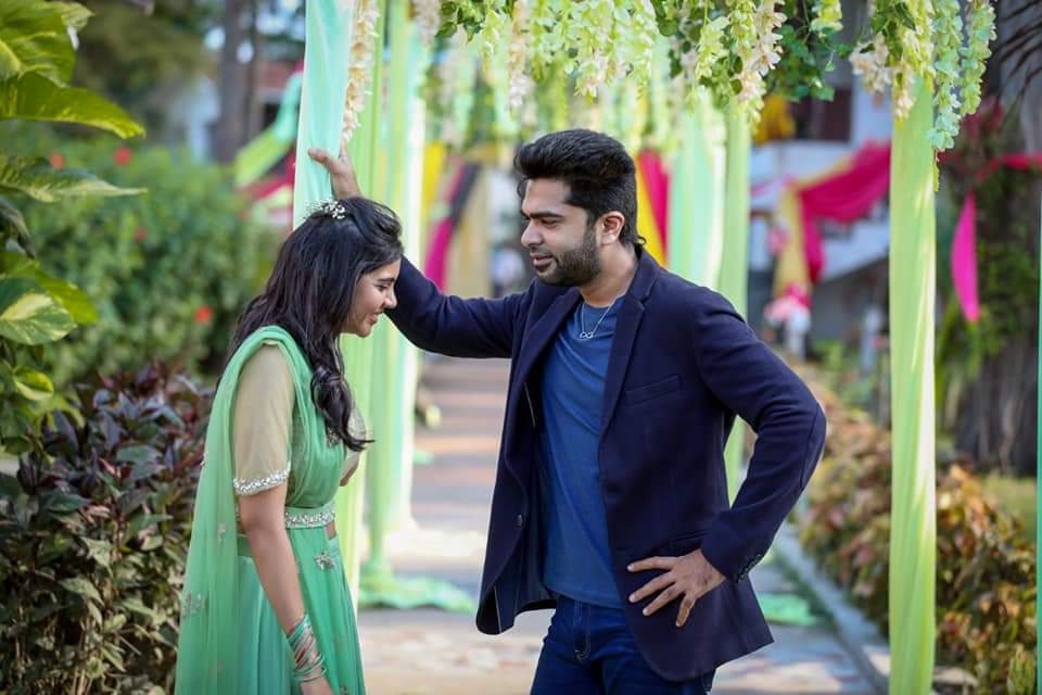 Hemakumar_STR's tweet photo. 🔥 Exclusive : #Maanaadu New Stills ft. Thalaivan @SilambarasanTR_ & @kalyanipriyan 😍
#SilambarasanTR #14YearsOfVp
@vp_offl @iam_SJSuryah @thisisysr @sureshkamatchi https://t.co/71yqqhzuc7