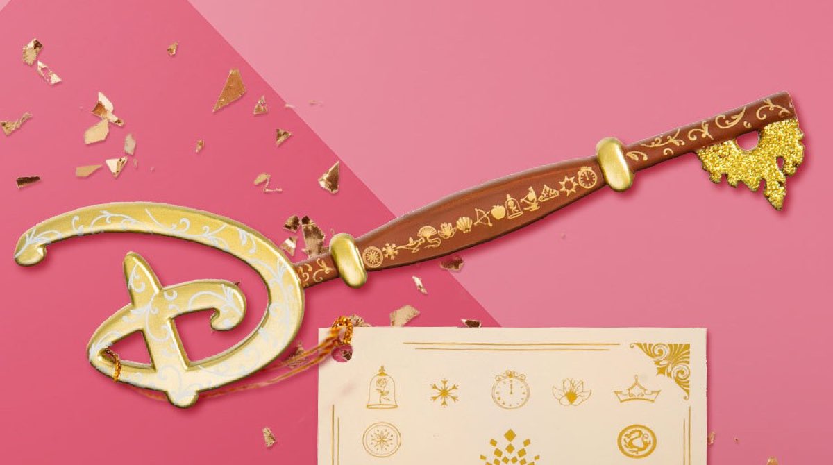 shopDisney on Twitter "For a limited time, receive a free collectible