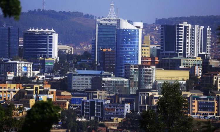 What are you most grateful for right now?

Me: My country ~ Rwanda🇷🇼

Before             meets             After