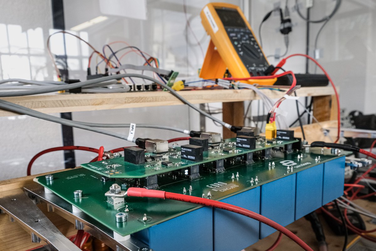 swissloop's tweet image. Welcome back to Technical Tuesday!

Responsible for the inverter this year: Alec Zehnder

#Swissloop #Hyperloop #Technology #Engineering #Innovation #Research