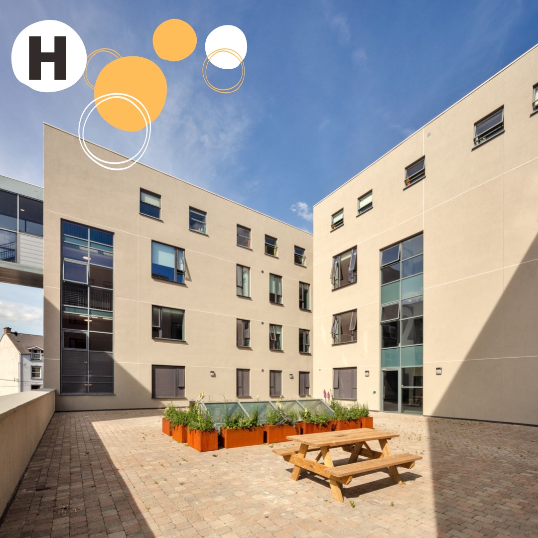 hatchstudents's tweet photo. Nothing beats a sunny day on the deck at #HatchCork π
.
.
.
#StudentAccommodation #HatchStudentLiving #Cork #Carlow #UCC #CIT #CSM #CarlowIT #Uni #StudentLife #IrishStudent https://t.co/knRo2YRLdL