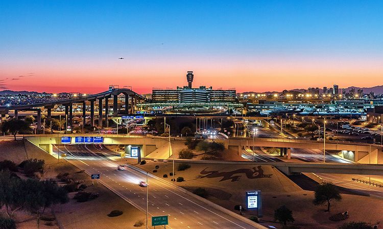 .<a href="/PHXSkyHarbor/">Phoenix Sky Harbor International Airport</a> has upgraded its #digital maps in order to improve #wayfinding throughout the #airport, featuring real-time point-of-interest #data, dynamic #terminal directories and intuitive, user-friendly mobile #navigation.
buff.ly/3xpuvV0