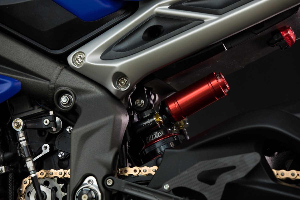 OfficialTriumph's tweet photo. We’re going racing! For 2021 we will be entering the Quattro Group British Supersport Championship as #DynavoltTriumph. Here’s a first look at our #StreetTripleRS Supersport challenger.

#ForTheRide #OfficialTriumph #TriumphRacing https://t.co/VVZ7NYIKdo