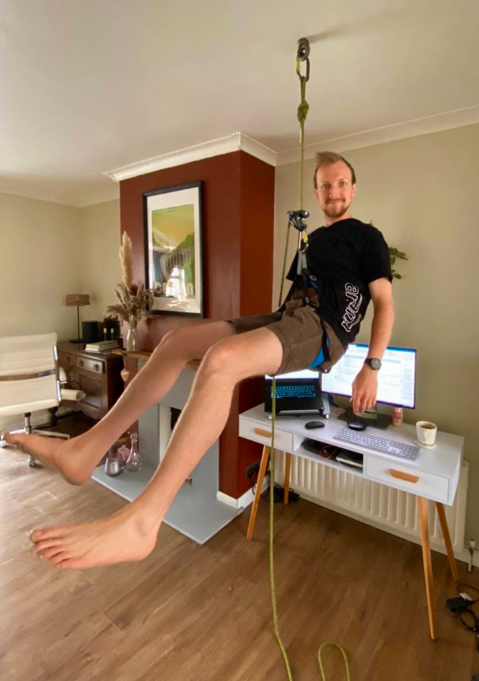 Anana Ltd tweet media