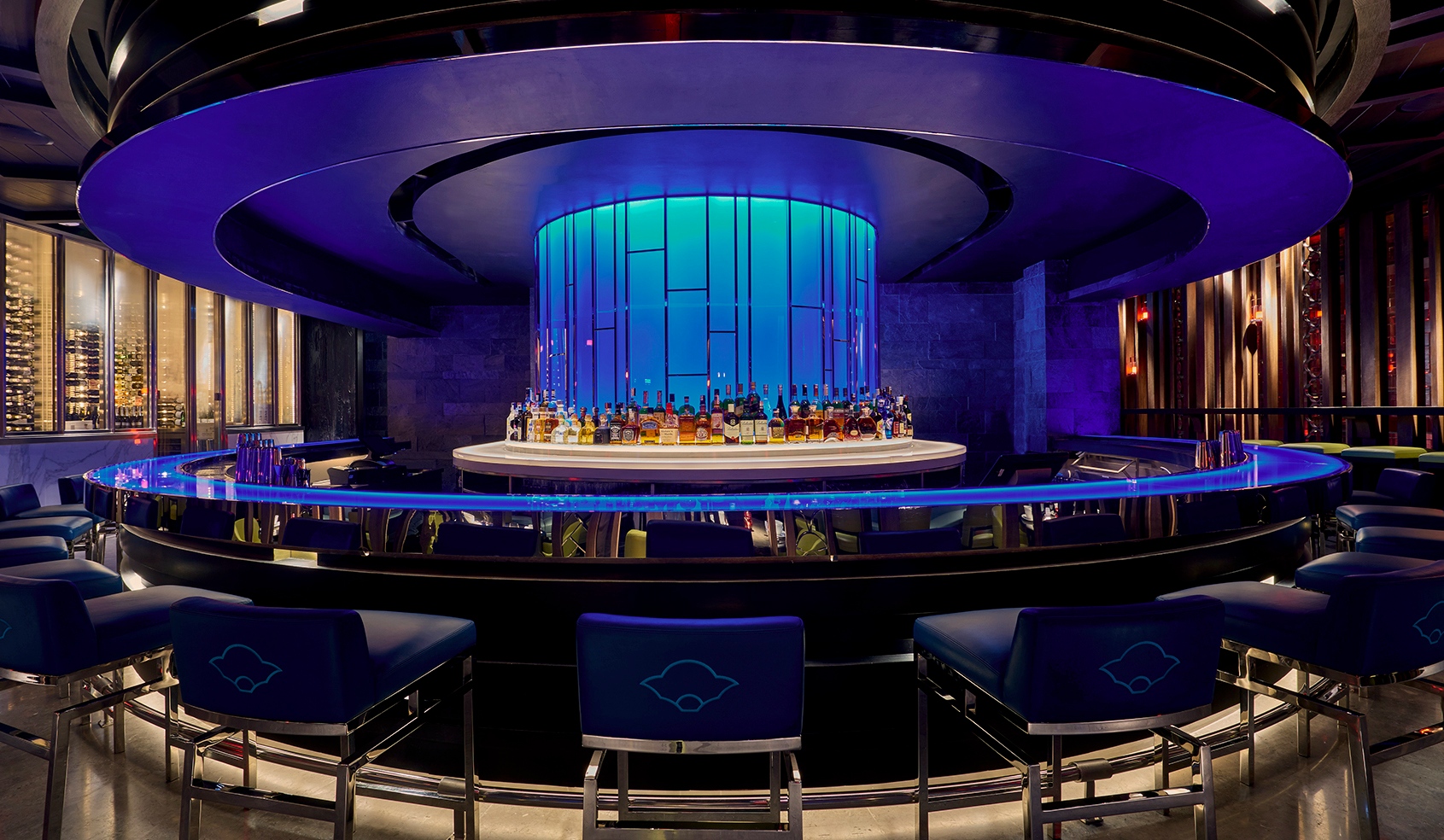 Light IQ on Twitter: "The deep blue lighting of #Hakkasan has always been a  signature in their beautiful interiors. This stunning round cocktail bar  belongs to the Jakarta edition. This was one