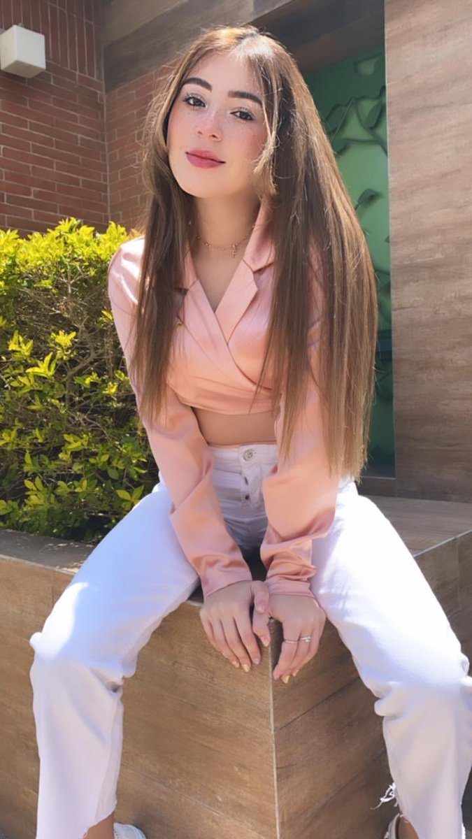 Bendecido día !!! #Guatemala #Pink #XimeGuate