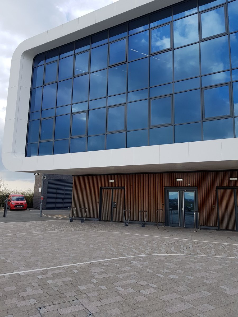 TechDewin's tweet photo. Mae’r gosodiad cyntaf wedi ei wneud yn @M_SParc, datrysiad pwrpasol ar gyfer y math yma o ddrws...

The first installation at @M_SParc has been completed, this is a bespoke solution for this type of door...

#lorawan #iot #msparc #iotdevices #dewintech #bespokesolution https://t.co/MwIr1K31mN