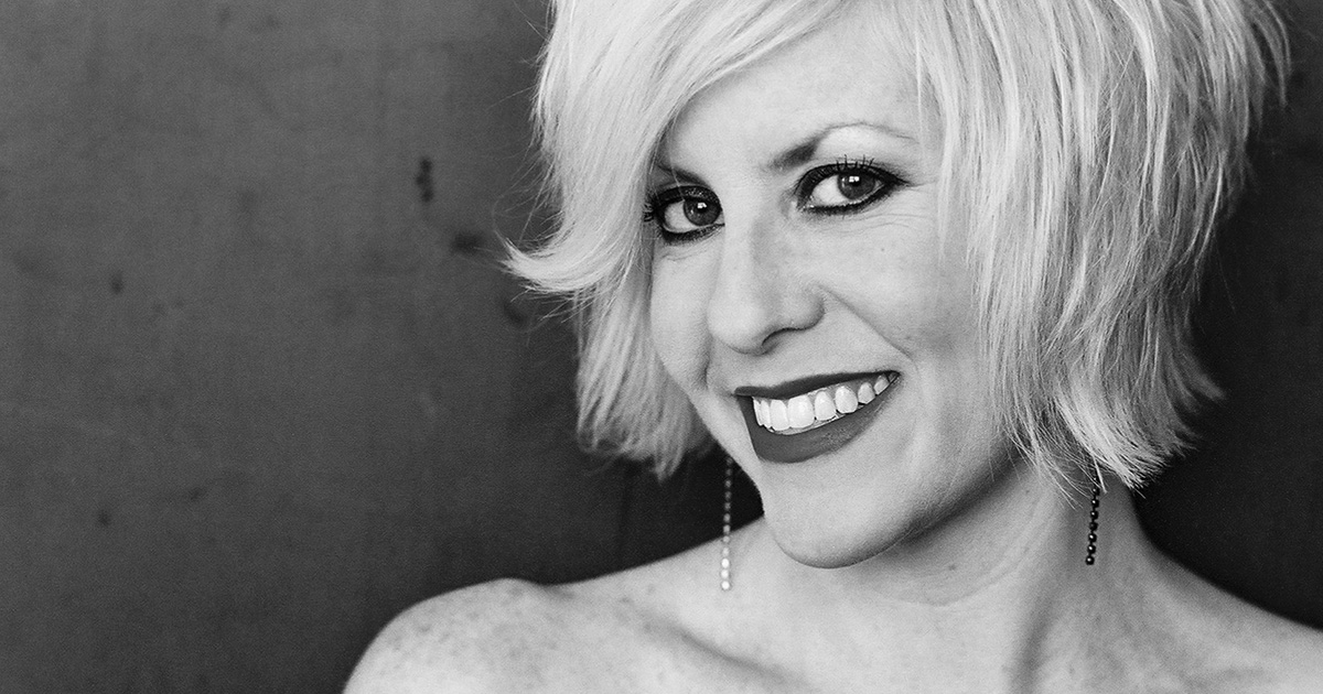 We have two hours of <a href="/tobitalks/">tobi lynn.</a> playing all the best new music from <a href="/smellybdrmm/">bdrmm</a> @gooddogsongs <a href="/jameshumpmusic/">James Humphrys</a> <a href="/linesof_flight/">Lines of Flight</a> <a href="/nataliemccool/">Natalie McCool</a> <a href="/tenderofficial/">TENDER</a> <a href="/thekingsparade/">The King's Parade</a> <a href="/vnsdmlo/">venus demilo</a> <a href="/ZacPajakMusic/">Zac Pajak</a> and lots more on <a href="/AmazingRadioUSA/">Amazing Radio USA</a> #WhereTalentGetsNoticed