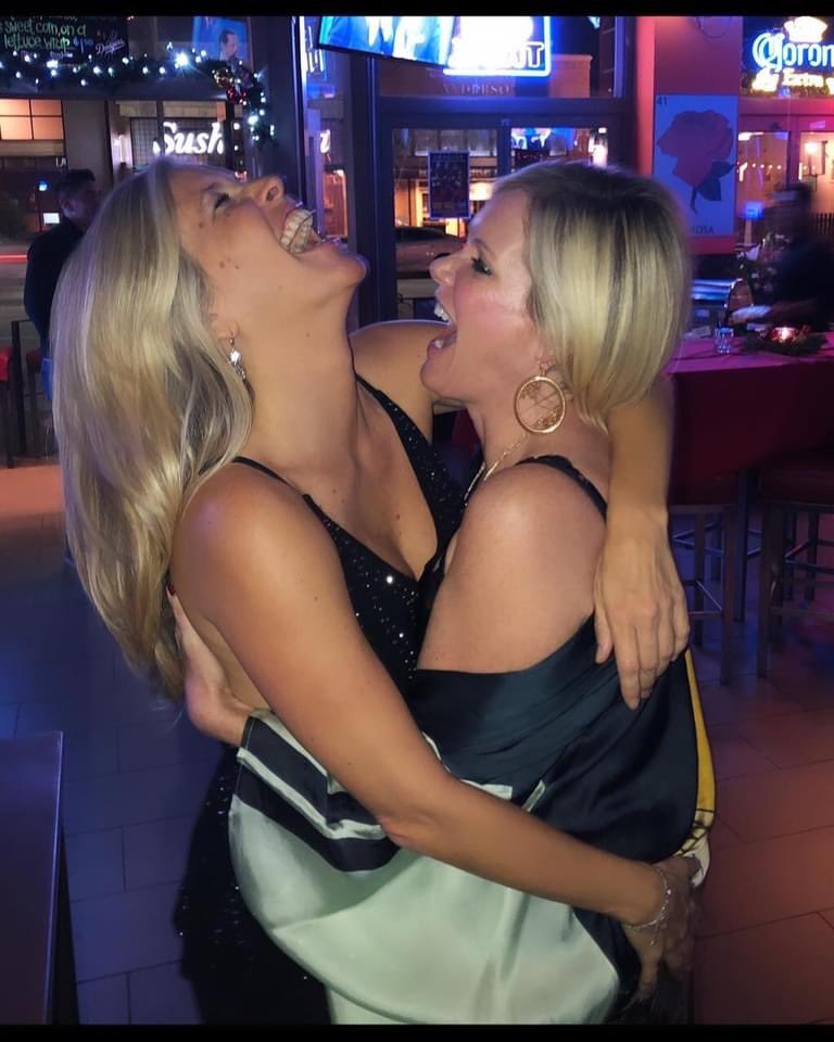 lldubs's tweet image. Happy Happy Birthday to my beautiful friend 🥳🥳 xoxoxo @MauraWest