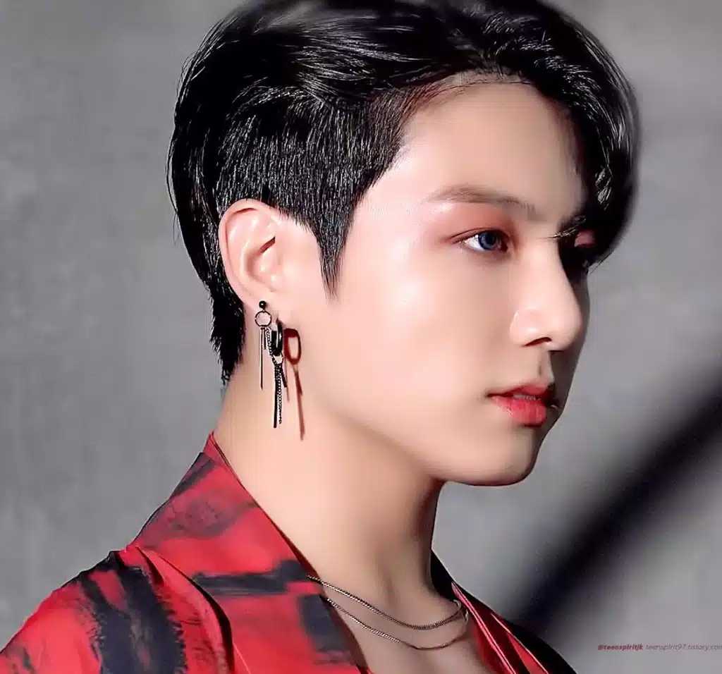 ON:E Tae(1st one is fan edit, but who cares)