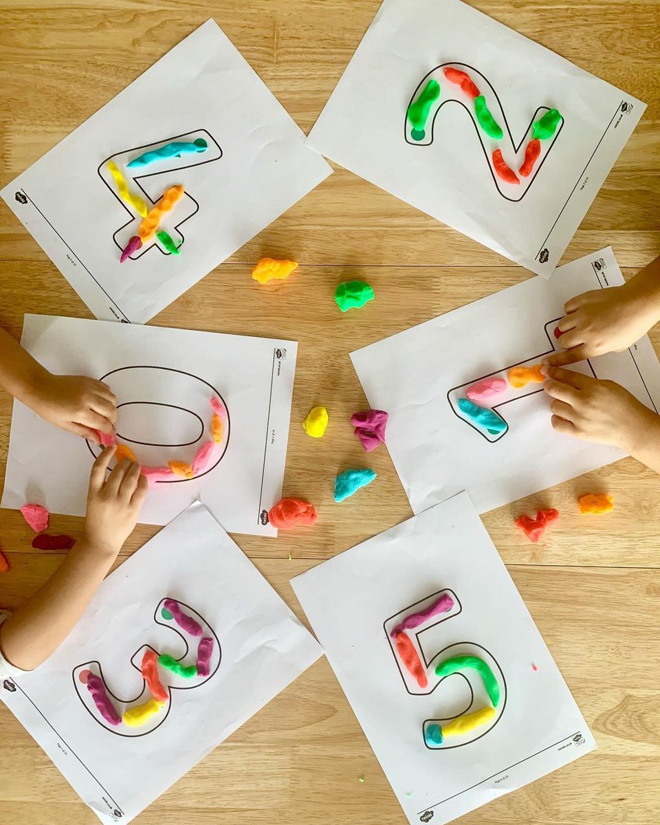 SER4KIDS's tweet photo. 🔢Great learning no.s fun with playdough to also work fine motor skills that strengthen hand &amp; finger muscles needed for writing👐

#playbasedlearning #finemotorskills #mathskills https://t.co/3M7YdcJMhf