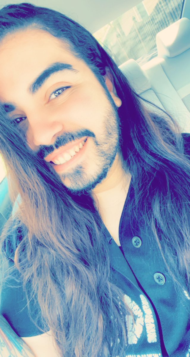 TheKevinVives's tweet photo. Hope everyone has a fantastic day! 

#gay #sefie #gaymenwithbeards #menwithlonghair #menwithtattoos #latino #boricua #gayboricua #gaylatino #twitchcommunity #smile https://t.co/mF5yxTStdM