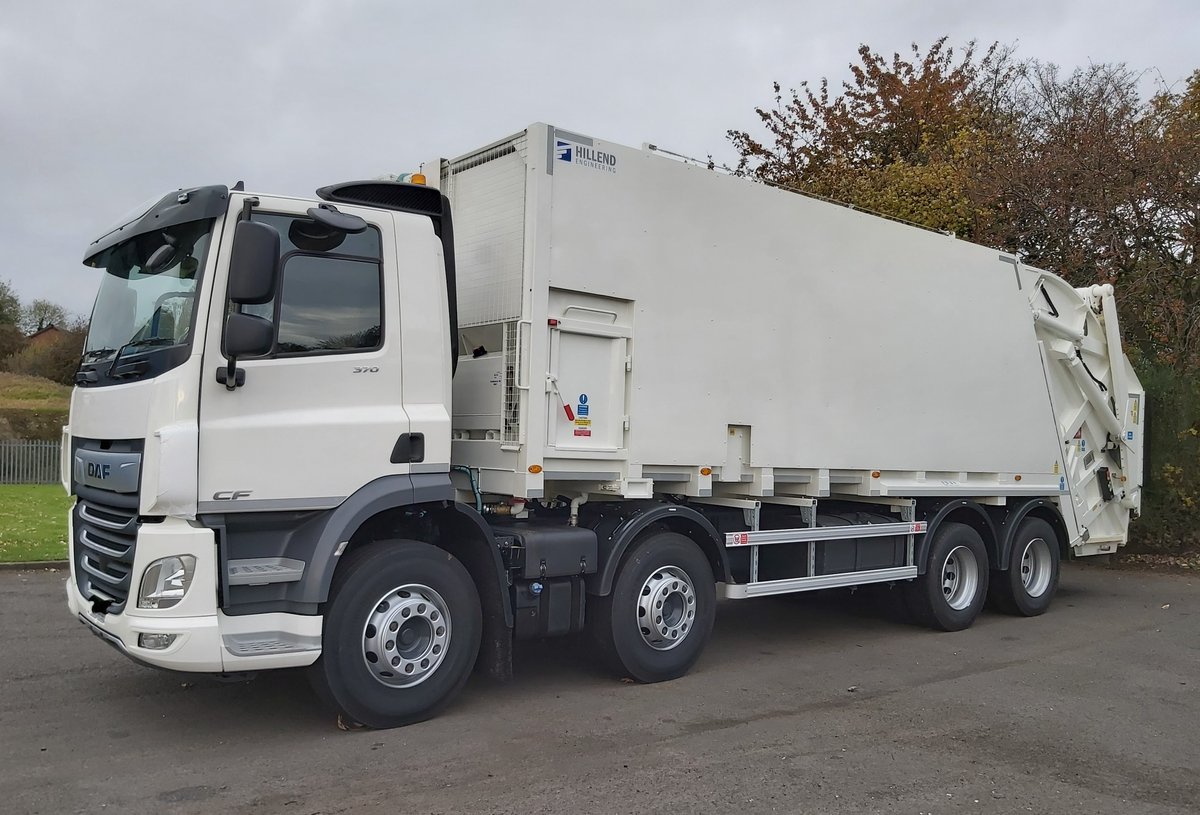 FHE BigBite REL with 5 tonne rated FHE Skip Lift. The number 1 heavy duty REL to empty commercial waste recycling REL skips, mounted to 32t GVW DAF chassis.

#FaridHillendEngineering #FHE #BigBite #Recycling