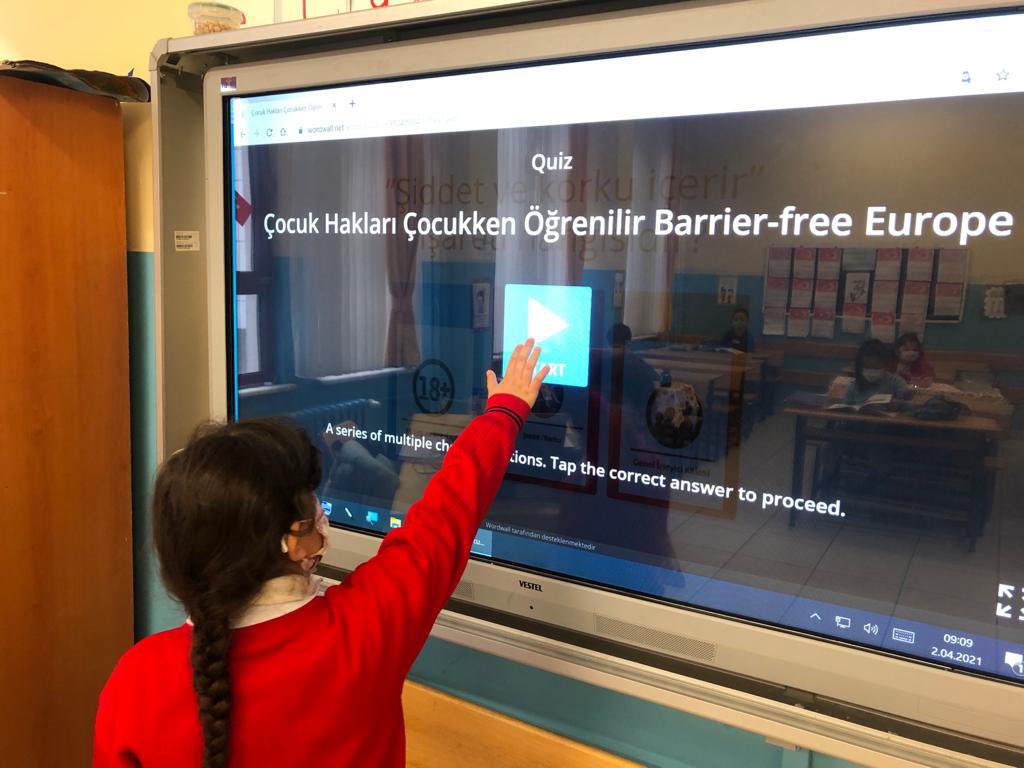 Umudum Öğretmenim Projesi Kapsamındaki Öğrencilerimizin Başarıları. Öğrencilerimiz Sınıf Öğretmenleri Filiz Yıldız ve Serap Aslan tarafından yürütülen etwinning barrier-free projelerinde yer alıyorlar. Tebrikler👏🏻 @bbaris_yildiz <a href="/Avcilarilcemem/">Avcılar İlçe Millî Eğitim Müdürlüğü</a> @umudumogretmen1 <a href="/eTwinning_ist/">eTwinning İstanbul</a>