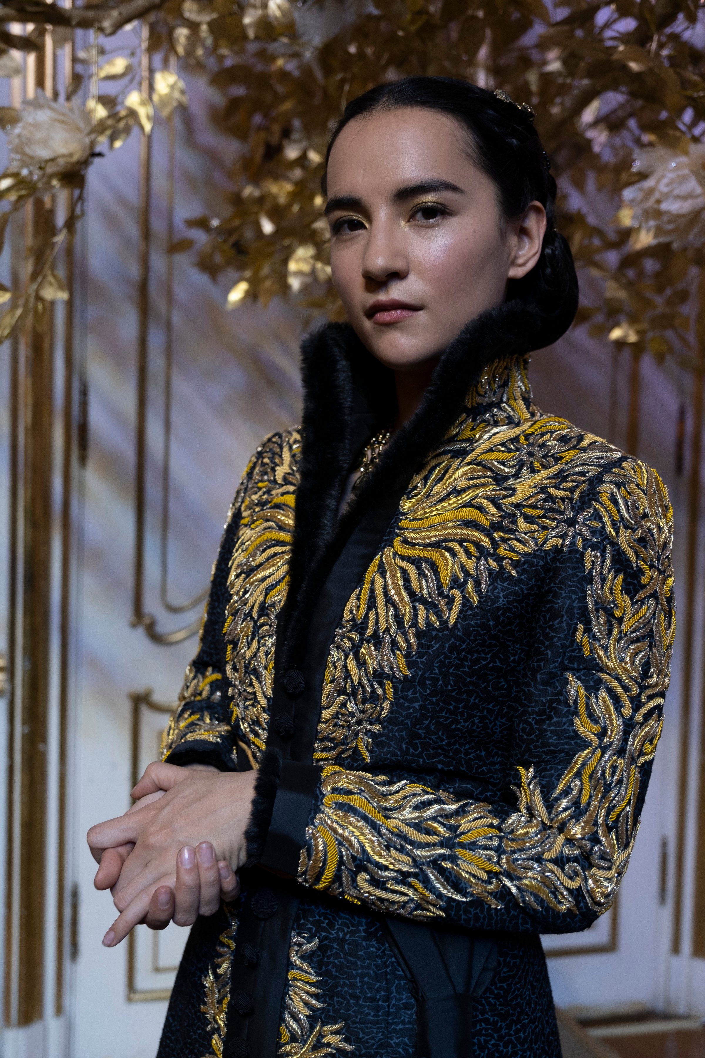 Shadow And Bone on X: “Basking in the glow of Alina Starkov 