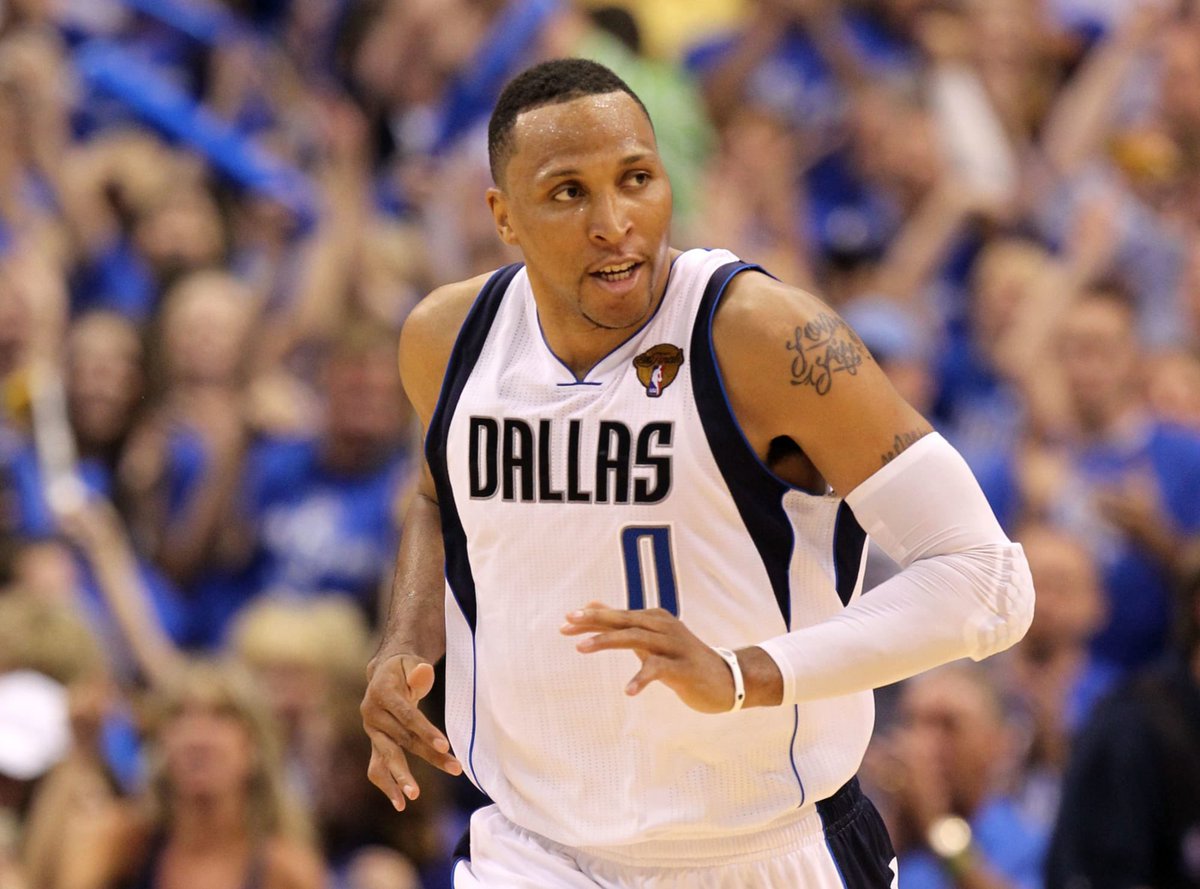 Next is Shawn Marion who is one of the most versatile defenders in NBA history. Marion’s offensive contributions were decent, a good cutter and 12 PPG scorer, but his defense was invaluable.