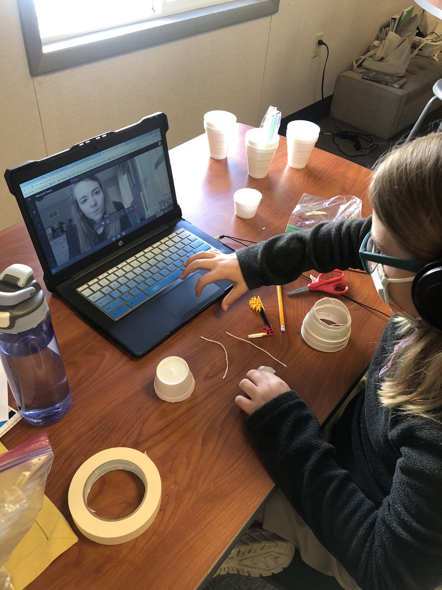 DrPangansclass's tweet photo. Thanks to @ewilkclassroom and her 4th graders, @ButlerCOE students were able to pull off a last class “grand finale” with @nasa robot end effectors and a Mission Control simulation 🚀 *and bonus solar bags! ☀️You did it Block B! https://t.co/EE0O1DKzVK