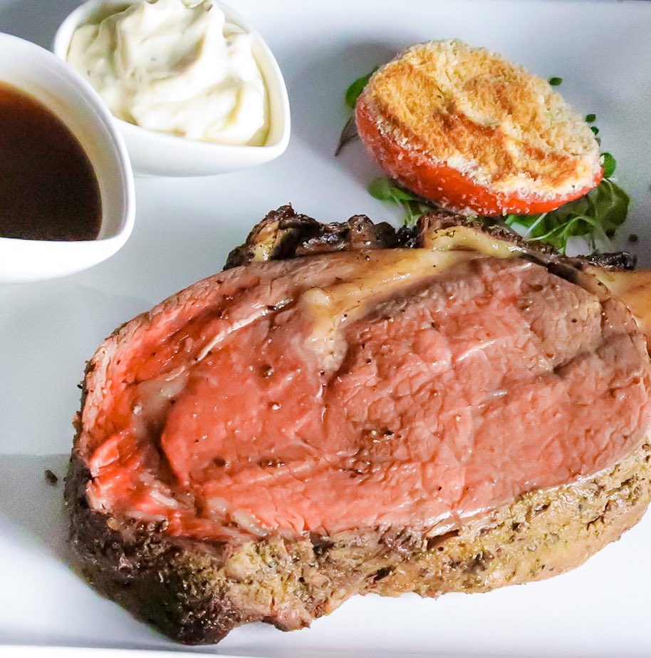 🙌 Happy #NationalPrimeRibDay!
.
.
.
#primerib #tuesdaymotivation #fishersindianarestaurants