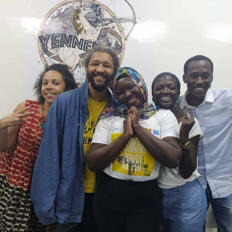 J-4 ⏳😱 Pour soutenir le développement des Cinémas d'Afrique, Alain Gomis et son équipe ont besoin de vous 💛 #africancinema

👉 Pour nous soutenir c'est ici : bit.ly/2NNlx1o