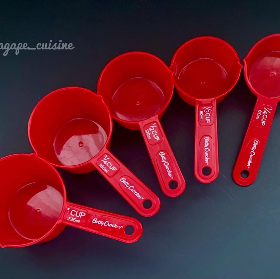 Naijadelectables Media on X: Cup in baking or cooking recipes is used to  measure the volume or quantity of cooking ingredients. The standard  measuring cup sizes are 1 cup, 1/2 Cup, 1/3