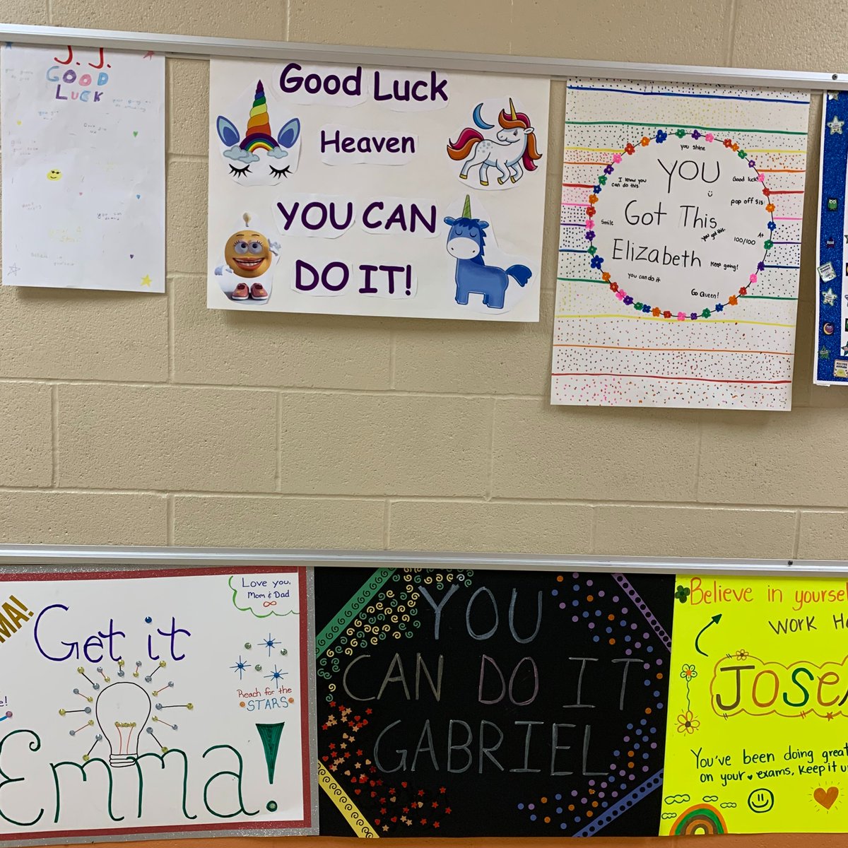3rd-grade families created inspirational and motivational posters for their students ahead of state testing this week! Good Luck Harrison 3rd graders! Time to shine! <a href="/LkwdSchools/">Lakewood OH Schools</a>