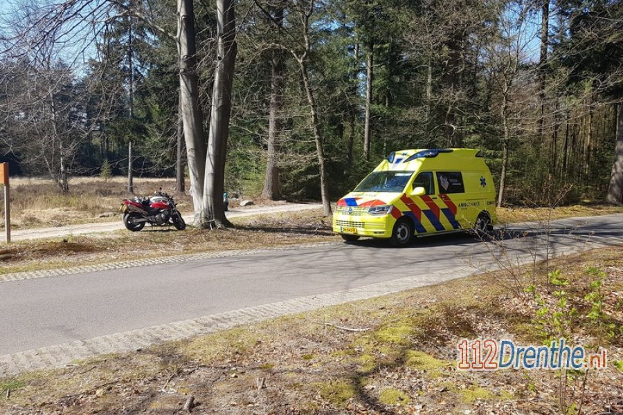 Motorrijdster onderuit in #Drouwen. 112Drenthe.