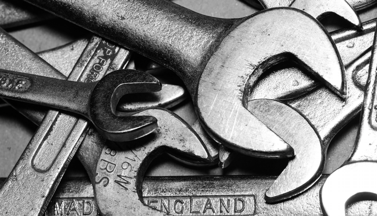 The Unreal Engine marketplace has a sale on, until April 30. Our Auto Repair library is included with a 50%. It features tools foley/handling and ambiences of professional auto repair shops as well as home garage sounds. Check it out: buff.ly/2G2hmLl #gameaudio #gamedevs