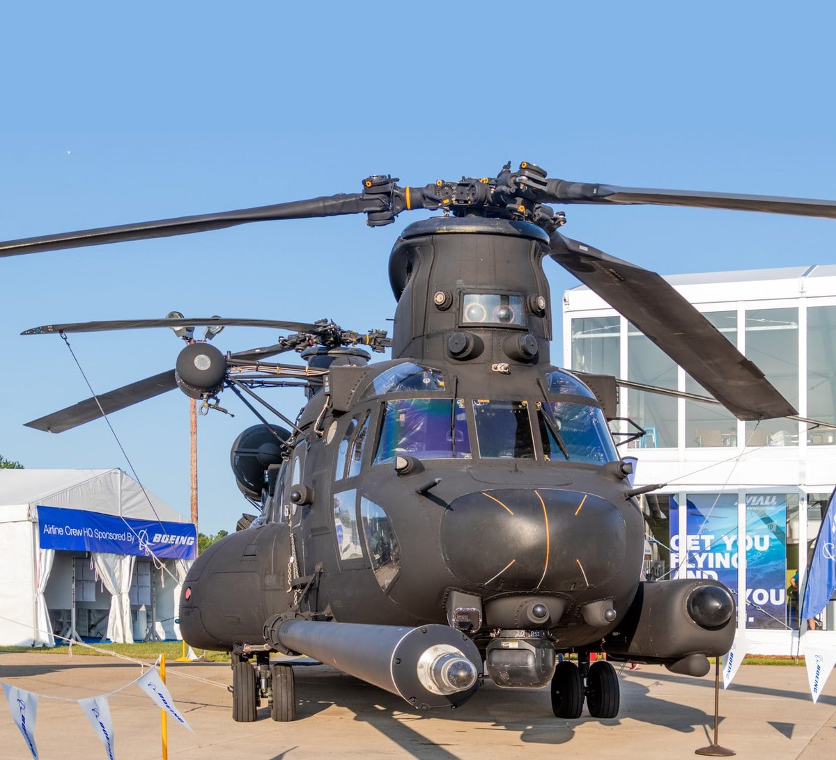 MH-47G Chinook Special Operations Helicopter