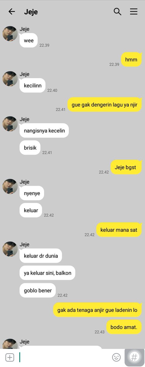 chanayangmh's tweet photo. Jaeyong  two tweet

"𝑀𝑎𝑛𝑎 𝑚𝑢𝑛𝑔𝑘𝑖𝑛 𝑔𝑢𝑒 𝑏𝑖𝑙𝑎𝑛𝑔? 𝑘𝑖𝑡𝑎 𝑘𝑎𝑛 𝒕𝒆𝒎𝒆𝒏." 
•
•
•
•

— yang sebenernya saling sayang. https://t.co/6YIf6bvxZV
