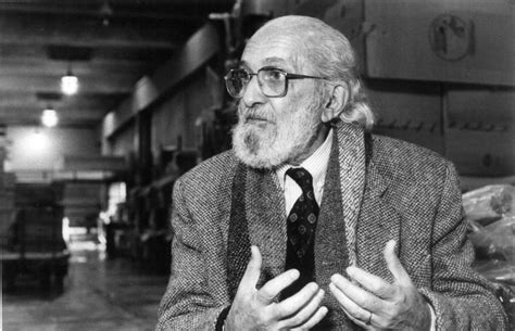 ITLWorldwide's tweet photo. "There’s no such thing as neutral education. Education either functions as an instrument to bring about conformity or freedom."

Paulo Freire, Pedagogy of the Oppressed https://t.co/wA49Fi97QT