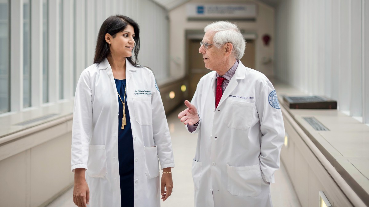HSpecialSurgery's tweet photo. This week the Barbara Volker Center for Women and Rheumatic Diseases at HSS is hosting a conference titled “When the Illness Has No Name,” to address the topic of diagnostic uncertainty. Learn more: https://t.co/WmJh3fEItu. #HSSRheum https://t.co/XDzZttHCiZ