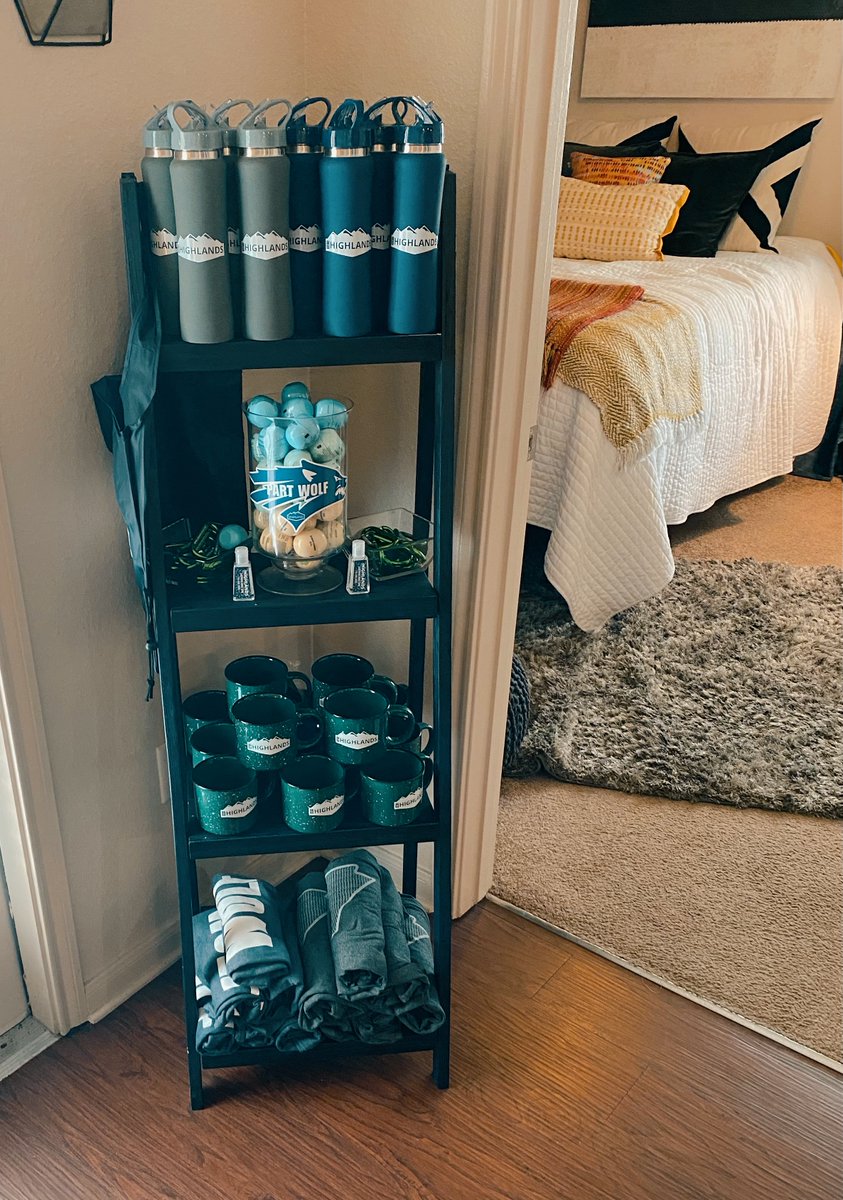 renohighlands's tweet photo. Have you had a chance to tour and check out our swag shelf yet?😍 It’s full of goodies for you to grab on your tour! Book a tour on https://t.co/sVS5IBbV87 or call today!📞🏡 https://t.co/fD5iYrbG6Y