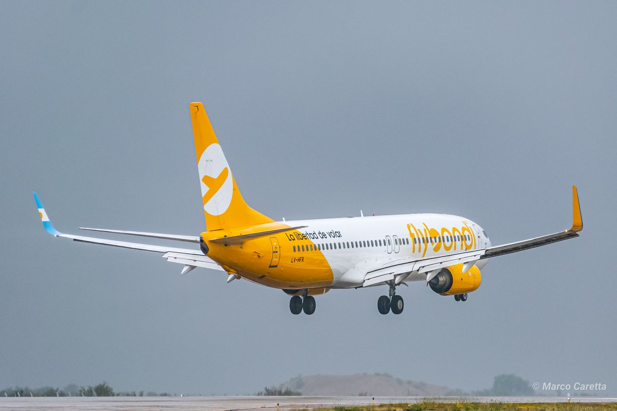 Hoy es #MartesDeAviones con Arturo llegando al Aeropuerto de Mendoza.