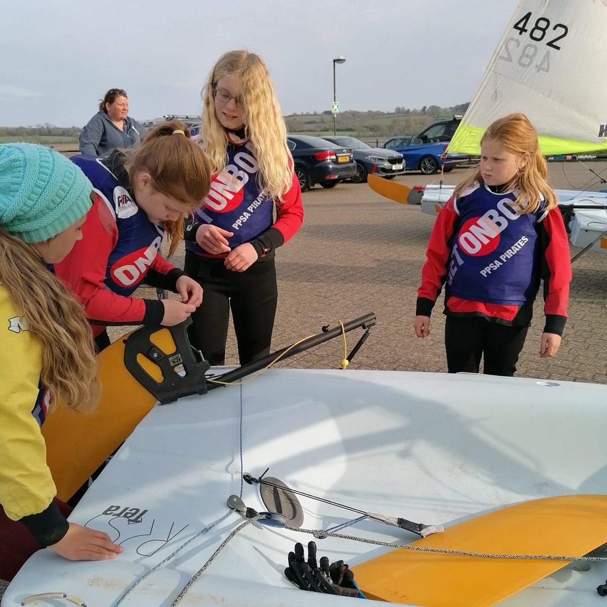 PPSailAcademy's tweet photo. Two wonderful weeks of pirates. Lots of happy faces! Great number or new pirates started fabulous to see familiar faces
#ppsapirates #mondaymemories
#ryaonboard #cleddauriver #ppsasailing #PembrokeshireCoast #loveyourboatmondays
@ryacymruwales @ryaonboard https://t.co/QvJo3BULpw