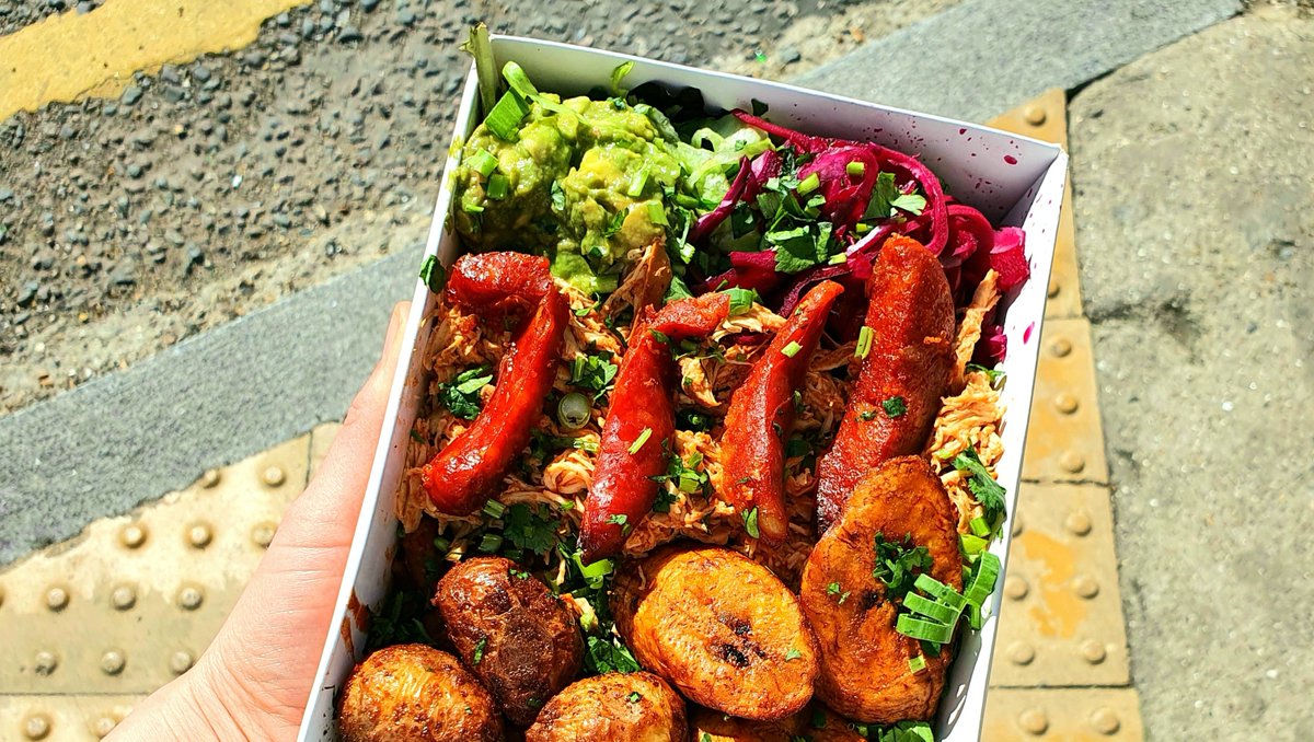 maizeblaze's tweet photo. Why did the Marching Box cross the road?..........
Give us your answer in the comments below.
#marchingbox #foodjokes #londonstreet #yellow #colombianfoodlondon #colombian #bogota #bandejapaisa #glutenfree https://t.co/QHdot09yIk