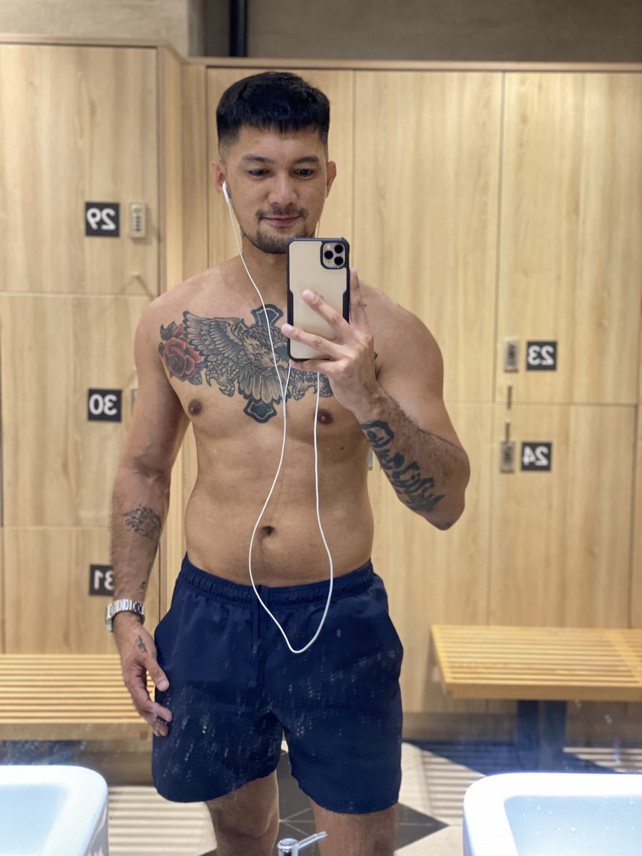 miss ko na sa locker room 💦