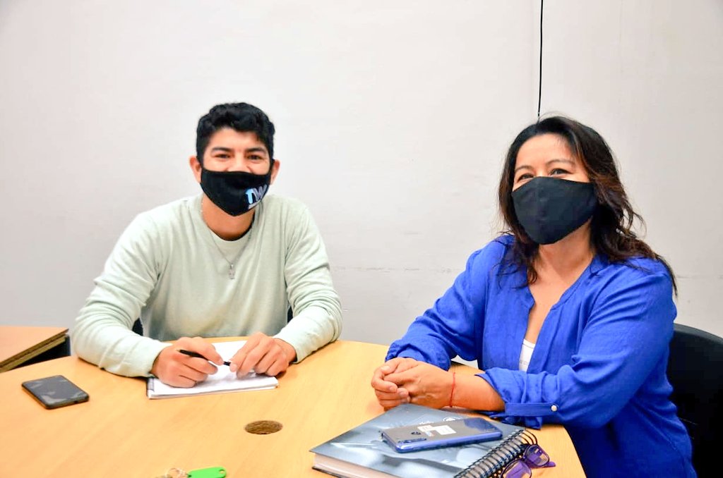 ChitoHuey's tweet image. #Ayer nos reunimos con Claudia Barria, presidenta de la @PanalFundacion, para acordar agenda dónde vamos a trabajar mancomunadamente con respecto a talleres y capacitaciones para la ciudad. 

#Capacitaciones #Talleres 
#TrelewUnido @TWMunicipalidad @TWAMaderna