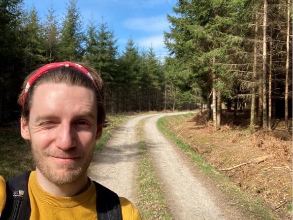 blowUP media UK tweet media