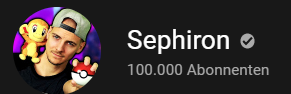 PkmnTrainerDami's tweet photo. @SephironLP Es ist passiert!! ENDLICH!!
Die 100K Subs sind erreicht! Herzlichen Glückwunsch, Sephi <3 Lange hast du drauf gewartet und jetzt hast du es gepackt. Wir, die Schlingel Community, sind sehr stolz auf dich. Wir stehen alle hinter dir! #100k #Lieblingsyoutuber #verdient https://t.co/fUr8nF6ygP
