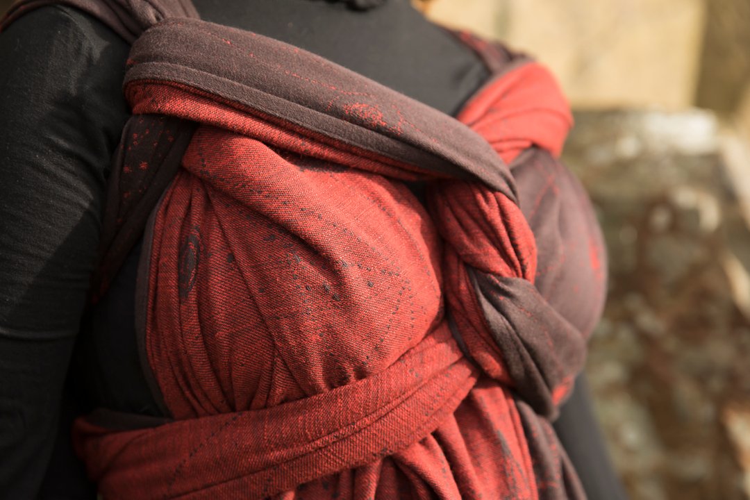 Kat_Shep_Photo's tweet photo. Shown here are Earthshine Pendle Nocturne &amp; Firerock Pendle Starmap, see more on my blog:  https://t.co/jU7D5hzN5h #ProductPhotography #ISpiFispi #Babywearing #CarryThem #PendleWitches #PendleHill #NickOPendle #Pendle #Lancashire #Darwen #Blackburn https://t.co/chRnRCLRAP