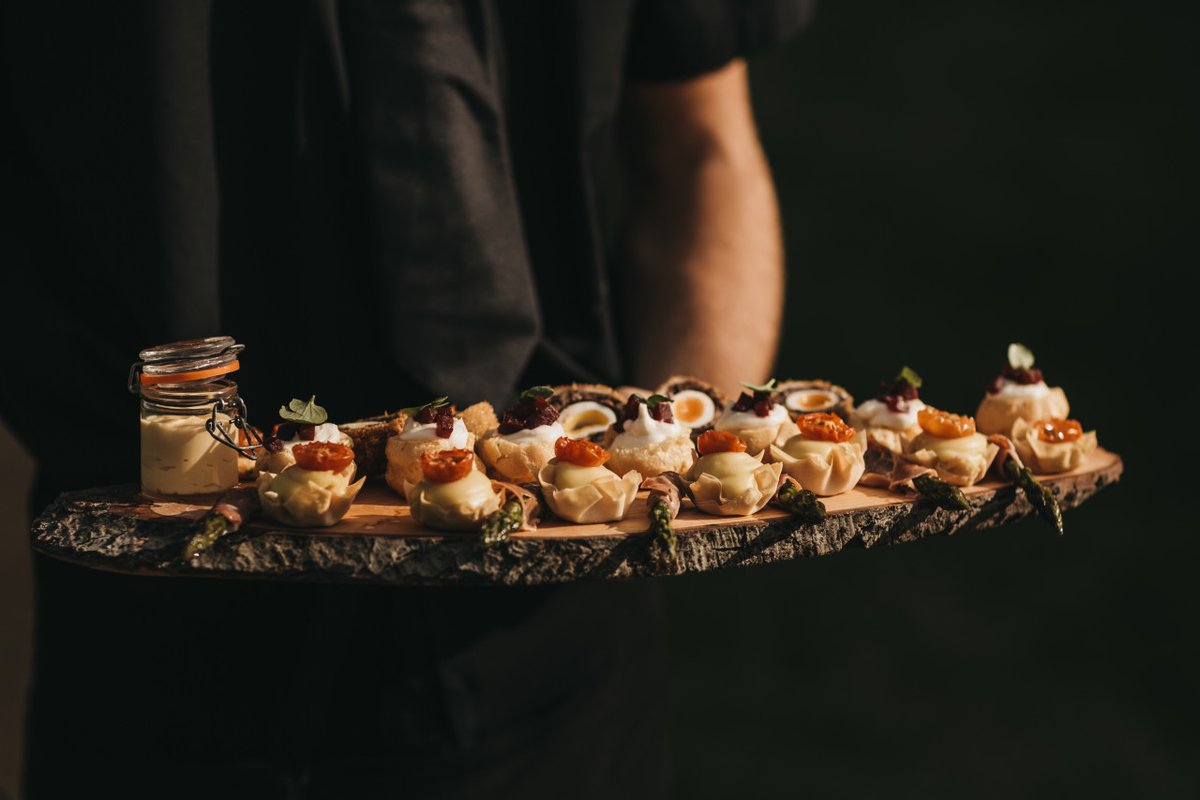 ExperienceOxBiz (@experienceoxbiz) on Twitter photo Looking for a caterer or a location for your event? With an extensive and impressive portfolio of weddings, corporate events and private dining experience, <a href="/OFDltd/">Oxford Fine Dining</a> will offer impeccable service and food for your next event! ➡ bit.ly/2rW1eEE
#PartnerUP #Oxfordshire Looking for a caterer or a location for your event? With an extensive and impressive portfolio of weddings, corporate events and private dining experience, <a href="/OFDltd/">Oxford Fine Dining</a> will offer impeccable service and food for your next event! ➡ bit.ly/2rW1eEE
#PartnerUP #Oxfordshire